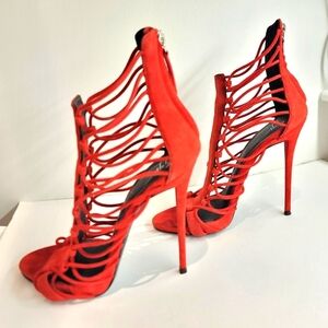 Giuseppe Zanotti Design   suede Strappy  heeled Sandals